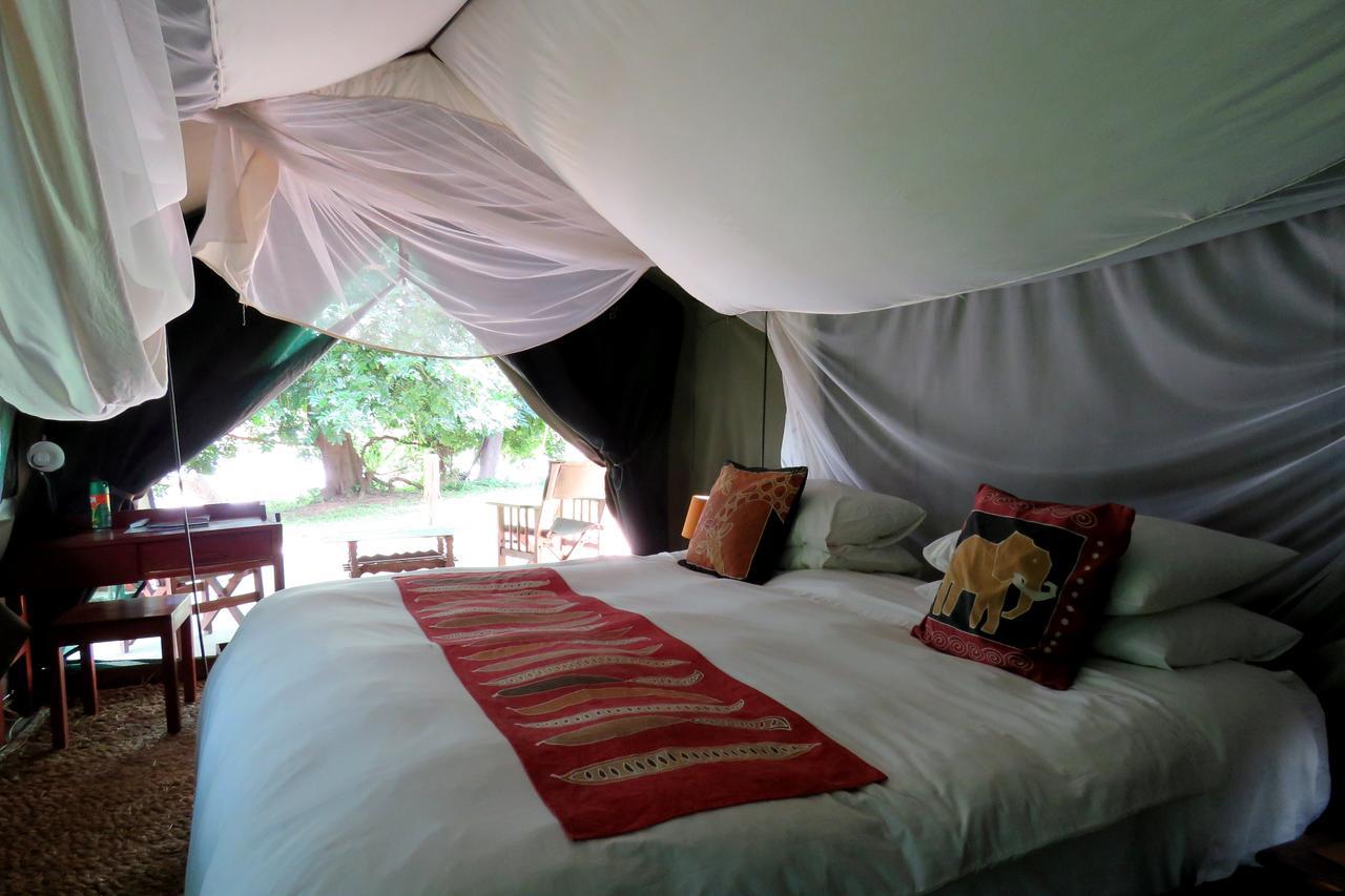 Croc Valley Camp Mfuwe Exteriér fotografie