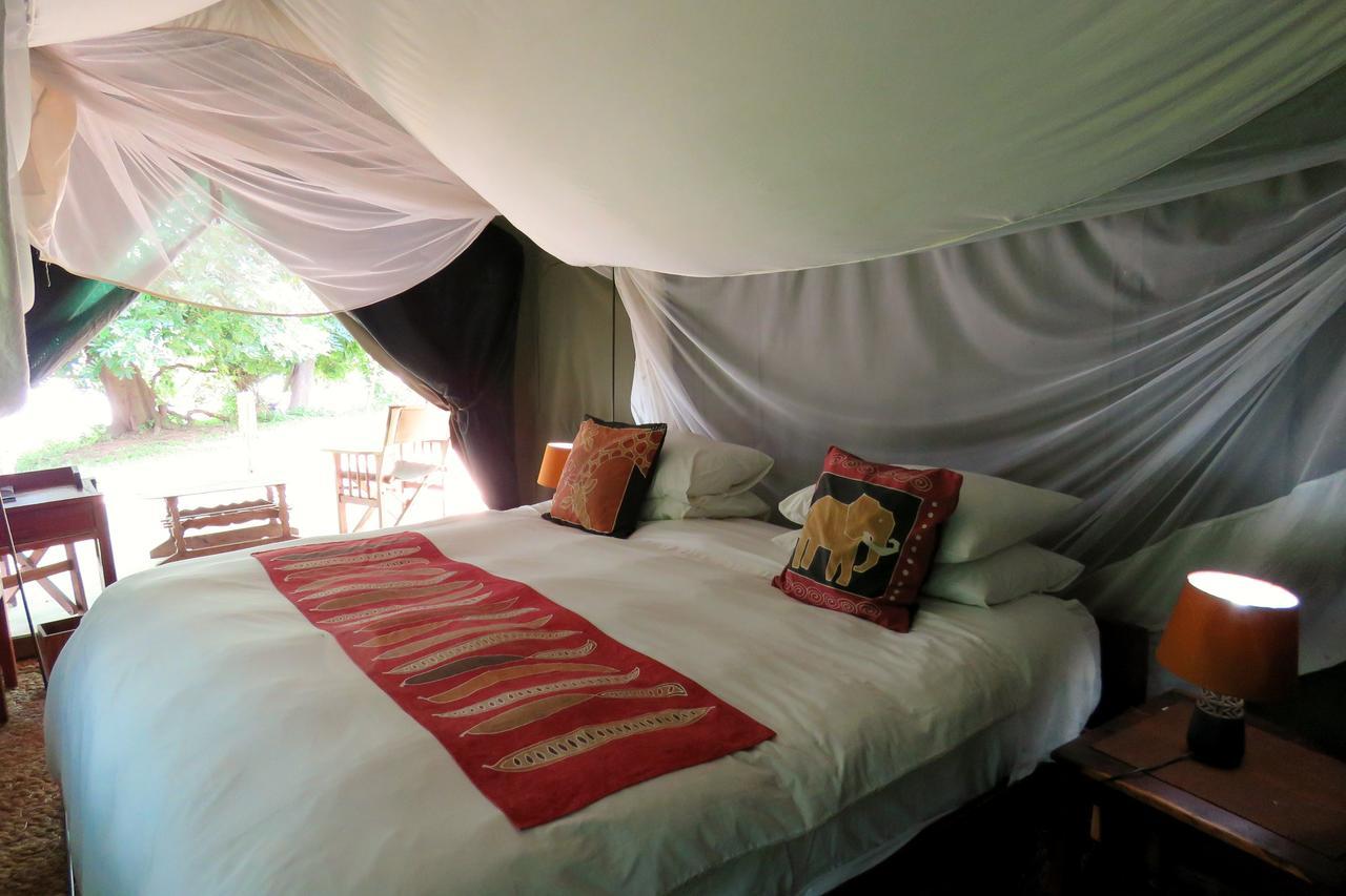 Croc Valley Camp Mfuwe Exteriér fotografie